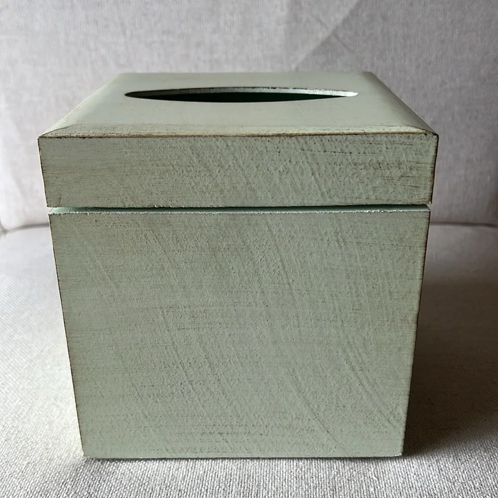 Labrazel Riviera Tissue Box Cover - Picture 3 of 9